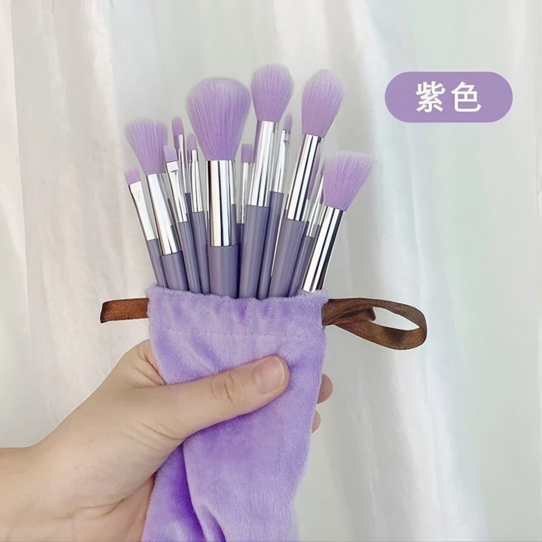 VelvetBrush Pro™ – Kit Profissional com 13 Pincéis de Maquiagem + Bolsa de Veludo